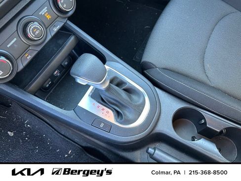 Used 2024 Kia Forte LXS FWD image 15
