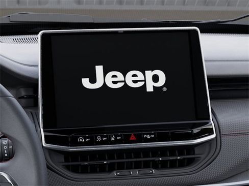 New 2026 Jeep Compass Trailhawk image 18