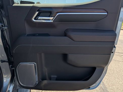 New 2026 GMC Sierra 1500 Denali w/ Denali Reserve Package AWD/4WD image 33