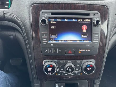 Used 2016 Chevrolet Traverse LT w/ Traveler's Package image 18