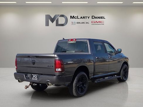Used 2018 RAM 1500 Sport image 5