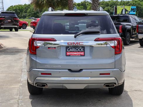 Used 2023 GMC Acadia Denali w/ Denali Ultimate Package FWD image 23
