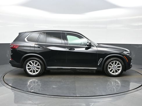 Used 2021 BMW X5 xDrive40i w/ Convenience Package AWD/4WD image 7