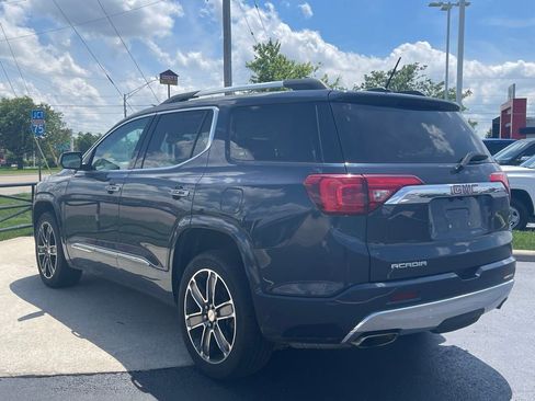 Used 2019 GMC Acadia Denali w/ Technology Package FWD image 5