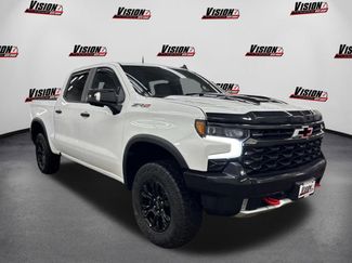 Used 2024 Chevrolet Silverado 1500 ZR2 w/ Technology Package AWD/4WD video 3