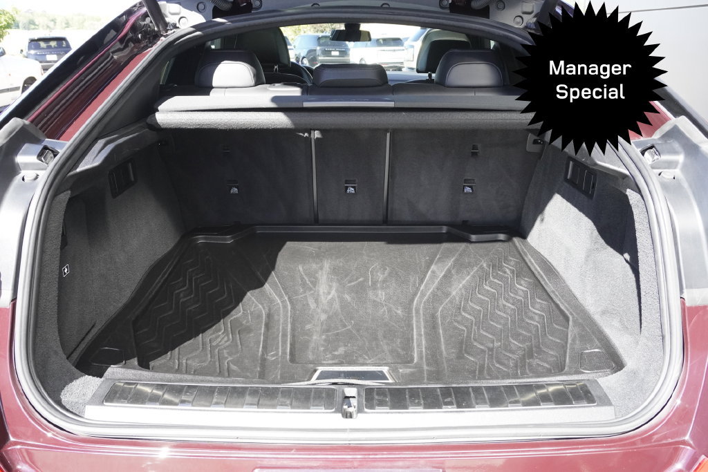 Used 2021 BMW X6 M50i AWD/4WD image 31