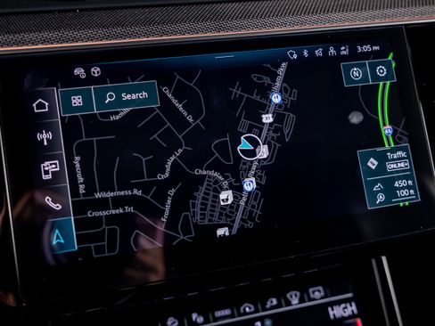 Used 2024 Audi Q8 e-tron Prestige image 19