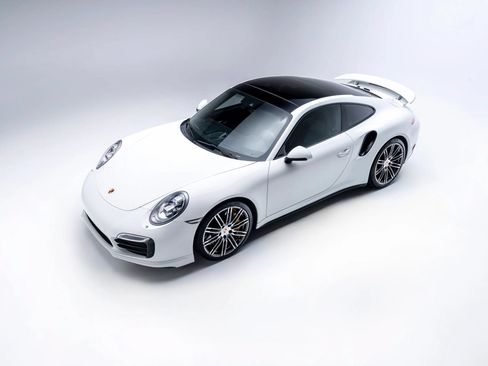 Used 2014 Porsche 911 Turbo S AWD/4WD image 7