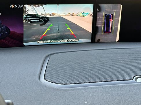 Certified 2025 Lincoln Navigator Reserve AWD/4WD image 18