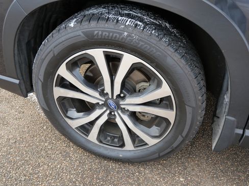 Used 2019 Subaru Forester Limited w/ Popular Package #3 image 5