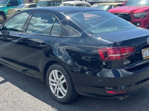 Used 2018 Volkswagen Jetta S FWD image 4