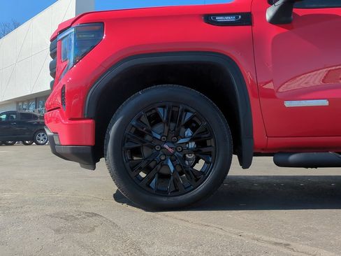 New 2026 GMC Sierra 1500 Elevation w/ Elevation Select Package AWD/4WD image 16