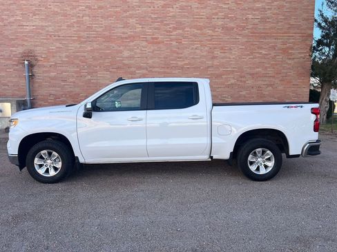 Used 2023 Chevrolet Silverado 1500 LT w/ Protection Package image 4