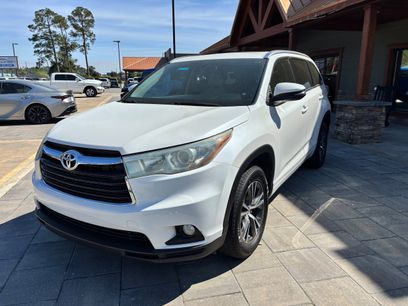 Used 2016 Toyota Highlander XLE