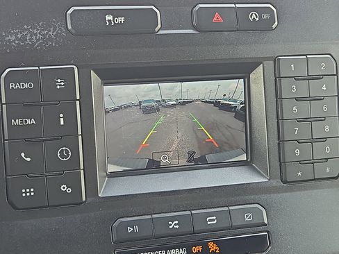 Used 2018 Ford F150 XLT image 14