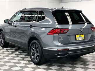 Used 2023 Volkswagen Tiguan SE FWD video 2