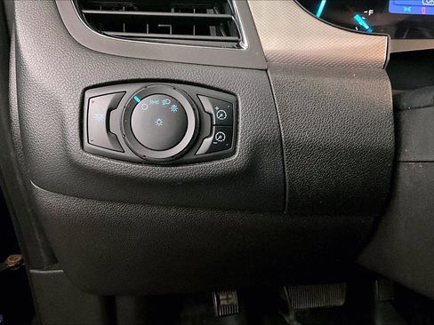Used 2013 Ford Edge SEL image 30