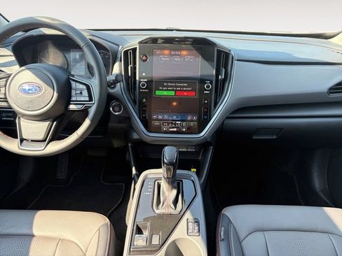 Certified 2024 Subaru Crosstrek 2.5i Limited w/ Crosstrek Mirror Package AWD/4WD image 11