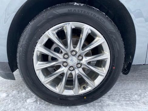 Certified 2020 Buick Enclave Essence w/ Sound and Sites Package image 25