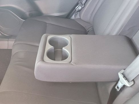 Used 2024 Nissan Rogue S FWD image 28