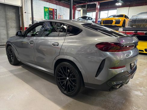 Used 2024 BMW X6 xDrive40i w/ Premium Package AWD/4WD image 9