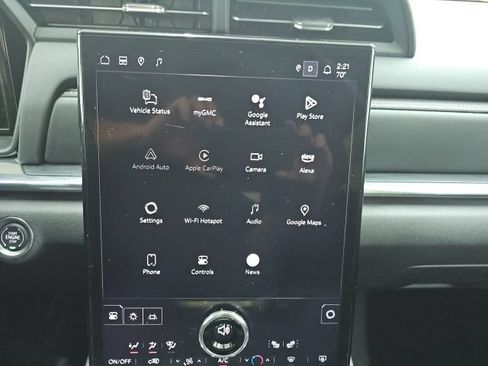 Used 2025 GMC Terrain Elevation AWD/4WD image 5