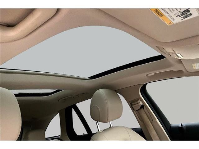 Used 2018 Mercedes-Benz GLC 300 4MATIC image 28