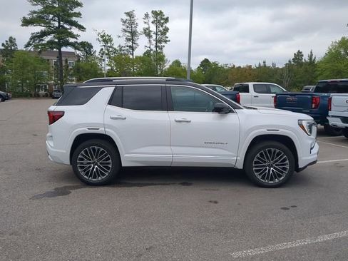 New 2026 GMC Terrain Denali AWD/4WD image 4