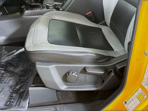 Used 2022 Ford Bronco Wildtrak image 24