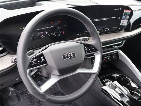 New 2025 Audi Q5 Premium Plus image 3