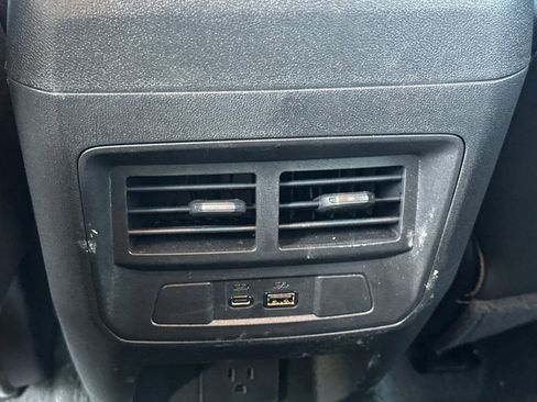 Used 2025 Chevrolet Colorado ZR2 w/ Midnight Edition AWD/4WD image 40