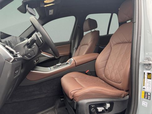 Used 2026 BMW X5 xDrive50e w/ Executive Package image 20