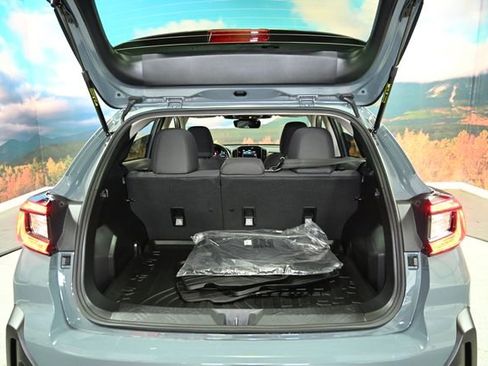 Used 2025 Subaru Crosstrek 2.0i Premium w/ Crosstrek Mirror Package image 43
