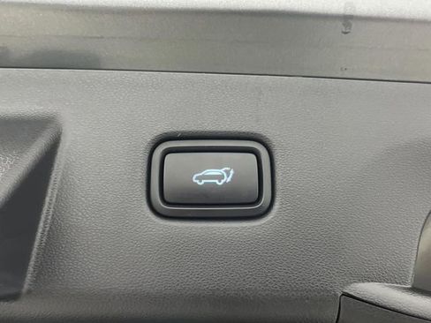 Used 2024 Hyundai Tucson Limited image 17