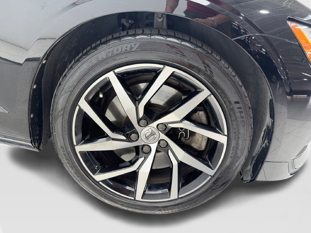 Used 2020 Volvo S60 T6 Momentum w/ Premium Package AWD/4WD image 16