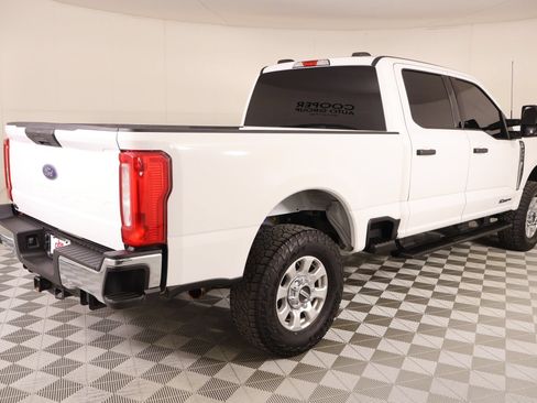 Used 2024 Ford F250 XLT w/ FX4 Off-Road Package AWD/4WD image 19