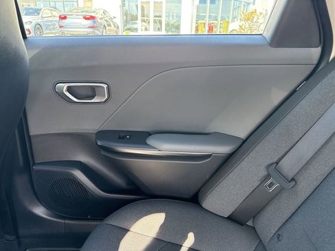 New 2026 Kia K4 LXS FWD image 24