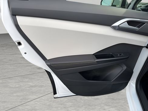 New 2026 Volkswagen Taos SEL AWD/4WD image 24