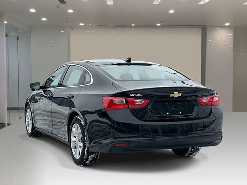 Used 2023 Chevrolet Malibu LT FWD image 3