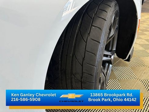 Certified 2023 Chevrolet Camaro SS RWD image 27