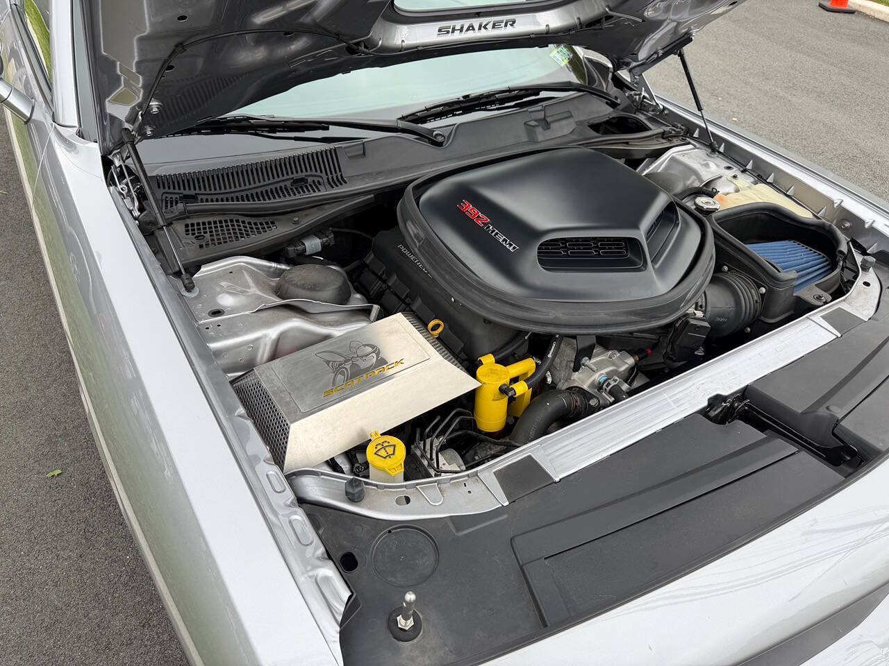 Used 2017 Dodge Challenger R/T Scat Pack RWD image 10