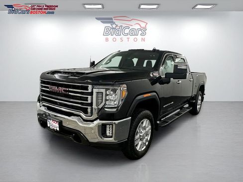 Used 2020 GMC Sierra 2500 SLT w/ SLT Premium Plus Package AWD/4WD image 1