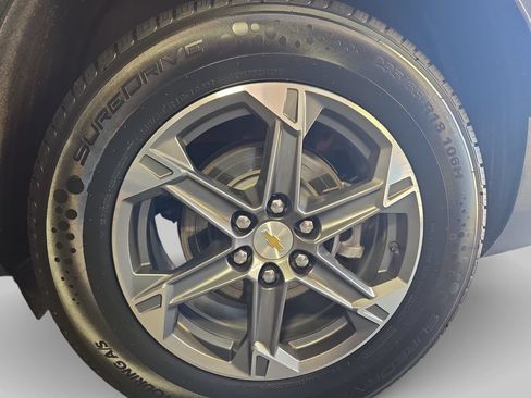 Used 2025 Chevrolet Blazer LT AWD/4WD image 36