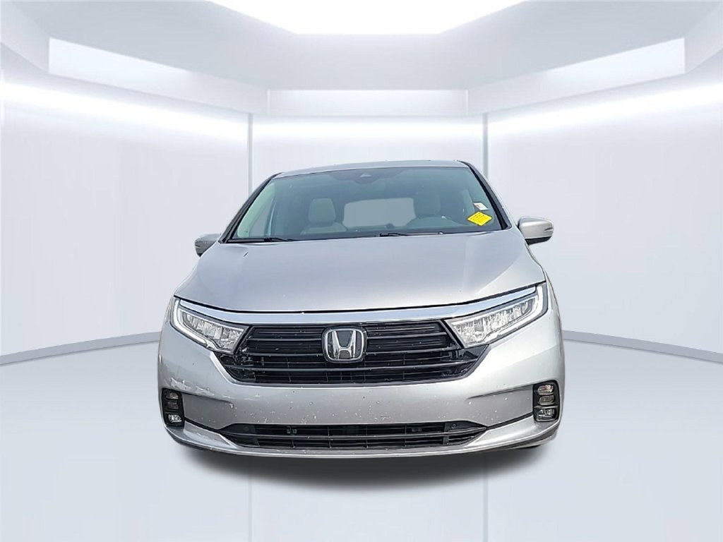 Used 2024 Honda Odyssey EX-L image 3
