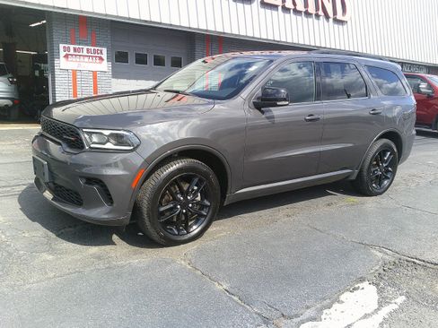 Used 2024 Dodge Durango GT AWD/4WD image 13