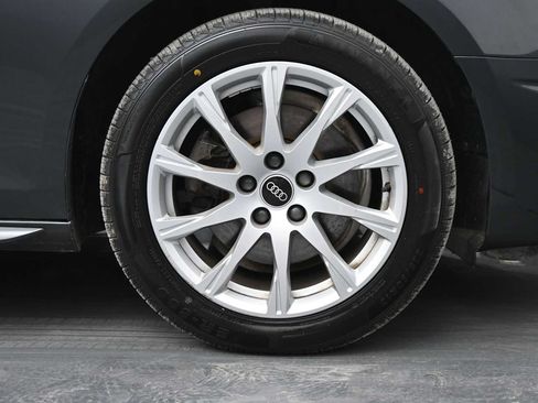 Used 2021 Audi A4 2.0T Premium w/ Convenience Package AWD/4WD image 10