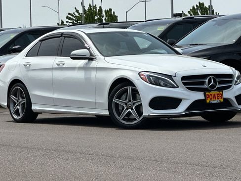 Used 2018 Mercedes-Benz C 300 4MATIC Sedan image 2