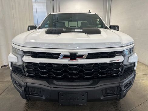 New 2024 Chevrolet Silverado 1500 ZR2 w/ ZR2 Bison Edition image 2