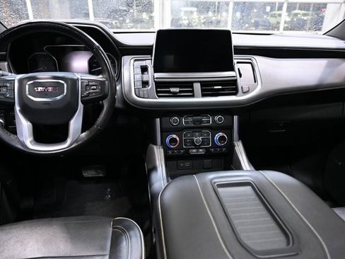 Used 2021 GMC Yukon SLT w/ SLT Luxury Plus Package image 13