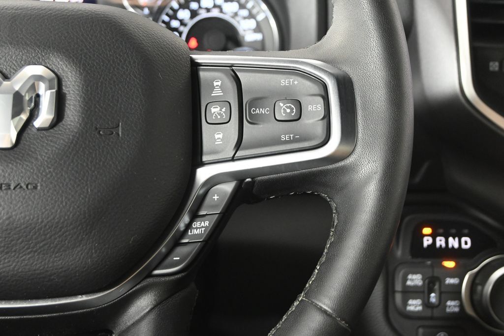 Used 2025 RAM 1500 Big Horn AWD/4WD image 36